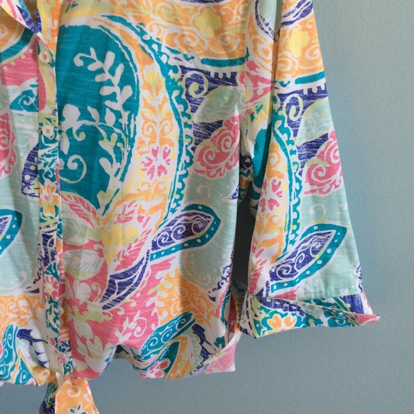 Chico’s soft cotton button down blouse - Picture 5 of 5